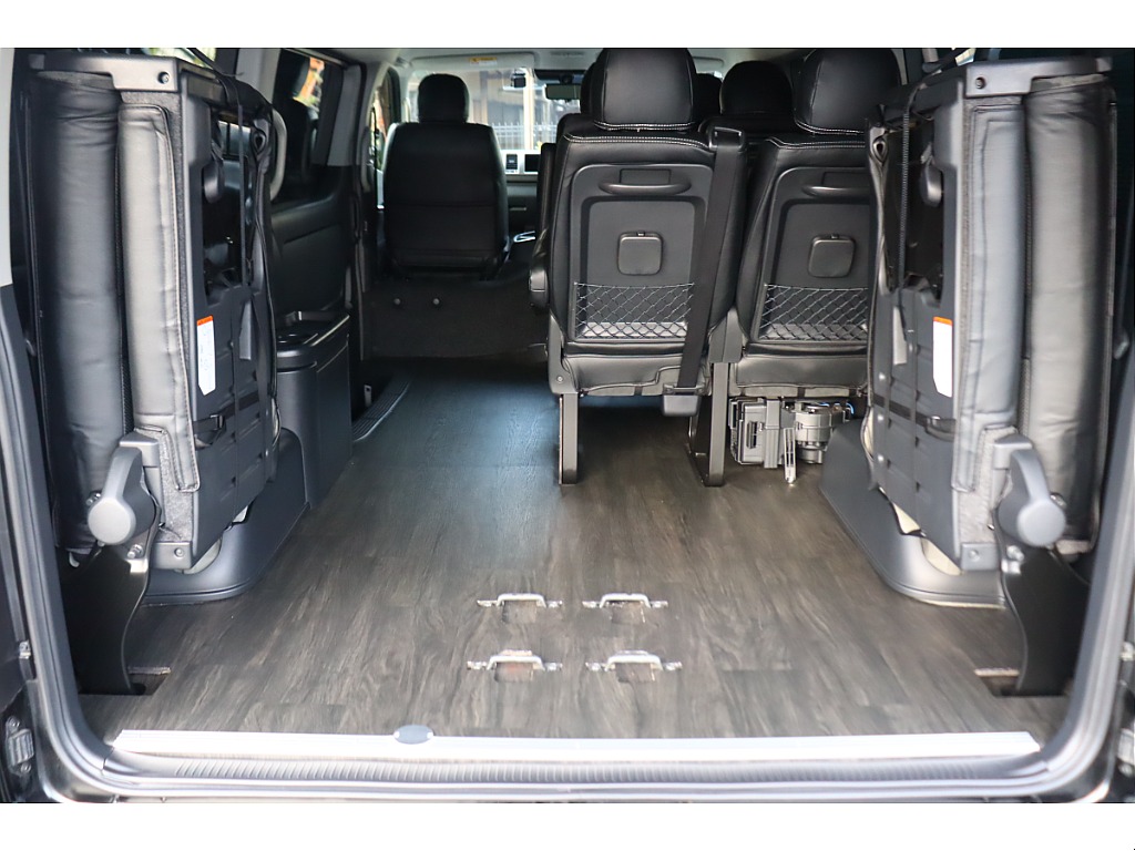 トヨタ ハイエース(37枚目)