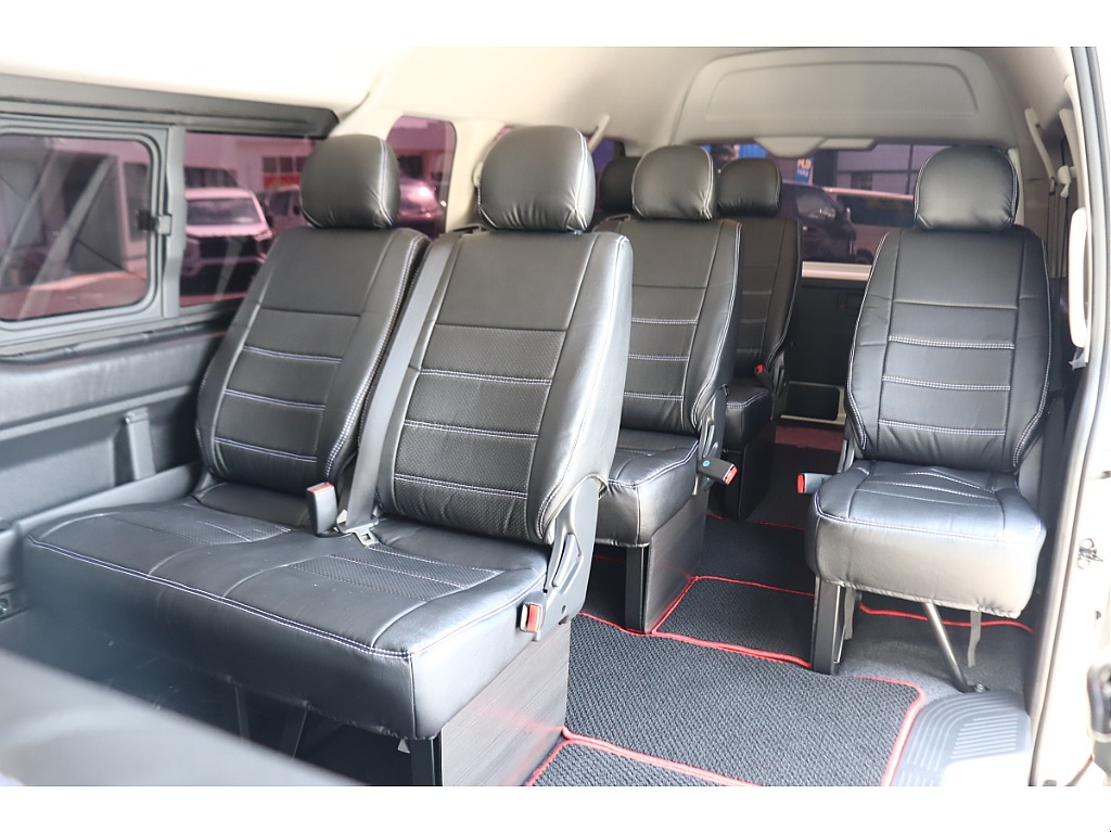 希少なガソリン４WDのグランドキャビンとなります☆