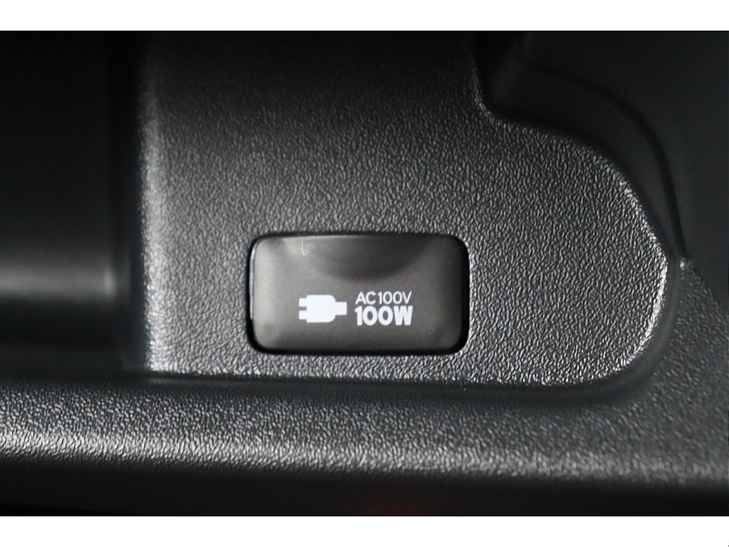 トヨタ ハイエースバン(27枚目)