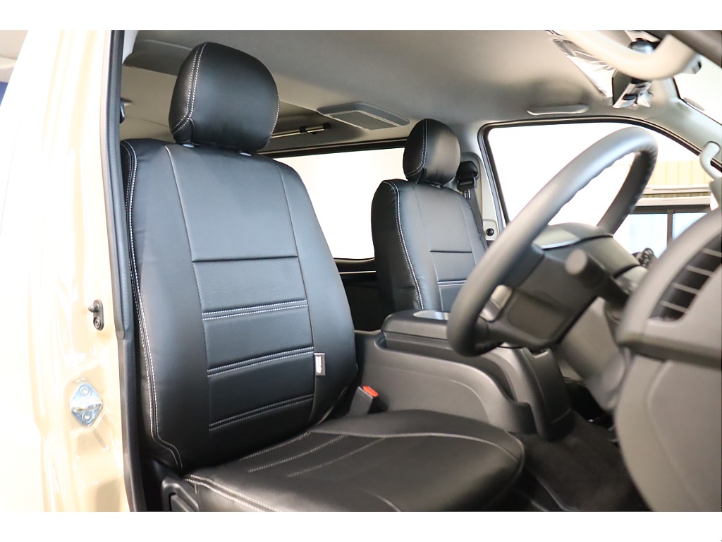 トヨタ ハイエースバン(28枚目)