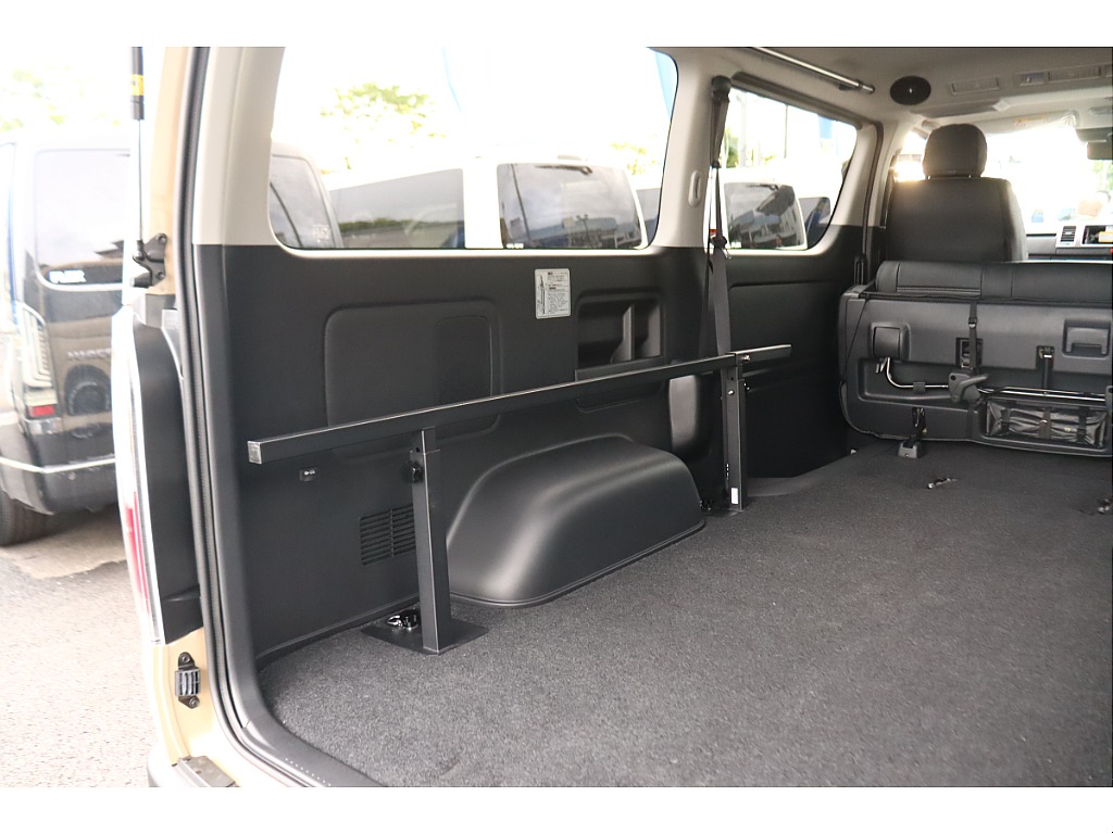 トヨタ ハイエースバン(38枚目)