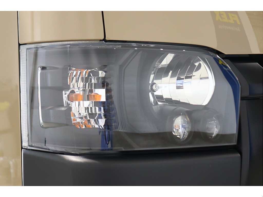 トヨタ ハイエースバン(49枚目)