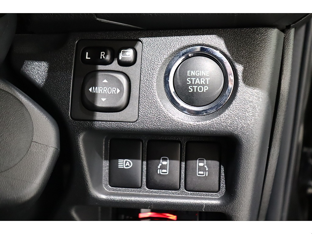 トヨタ ハイエースバン(23枚目)