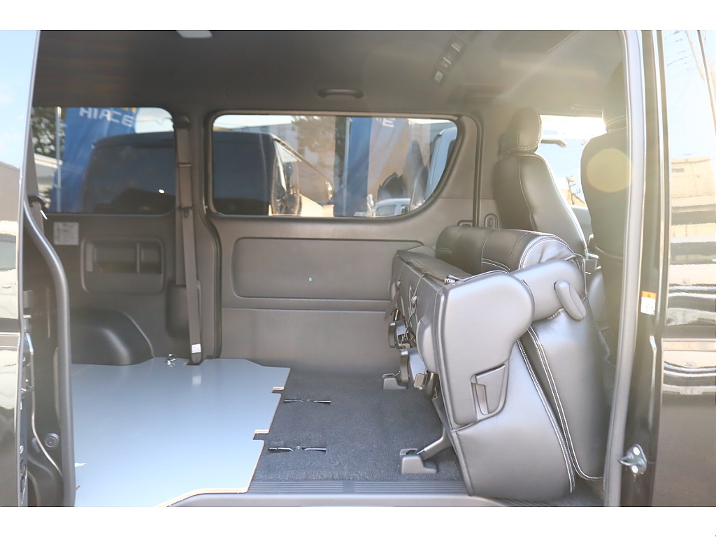 トヨタ ハイエースバン(38枚目)