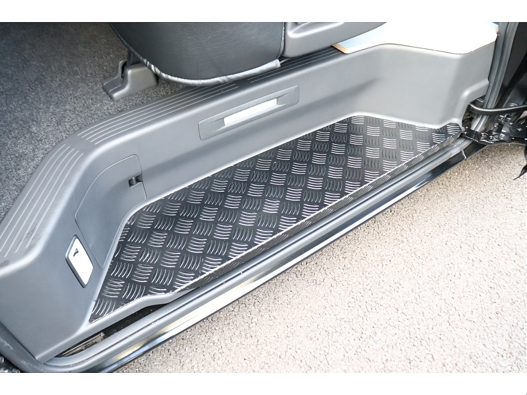 トヨタ ハイエースバン(40枚目)