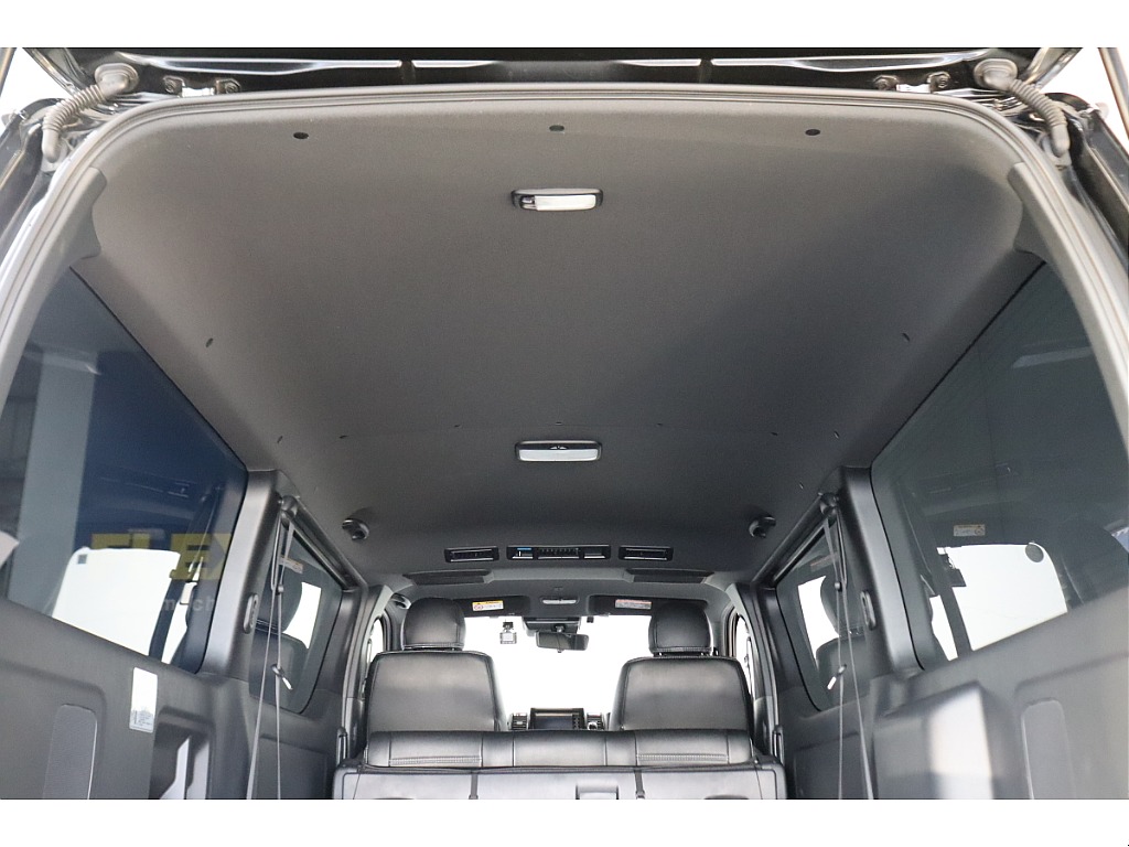 トヨタ ハイエースバン(42枚目)