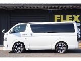 1インチローダウン施工済みで乗り降りラクラク☆