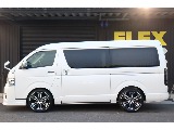 便利な両側パワースライドドア付き！