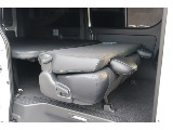 トヨタ ハイエースバン(34枚目)