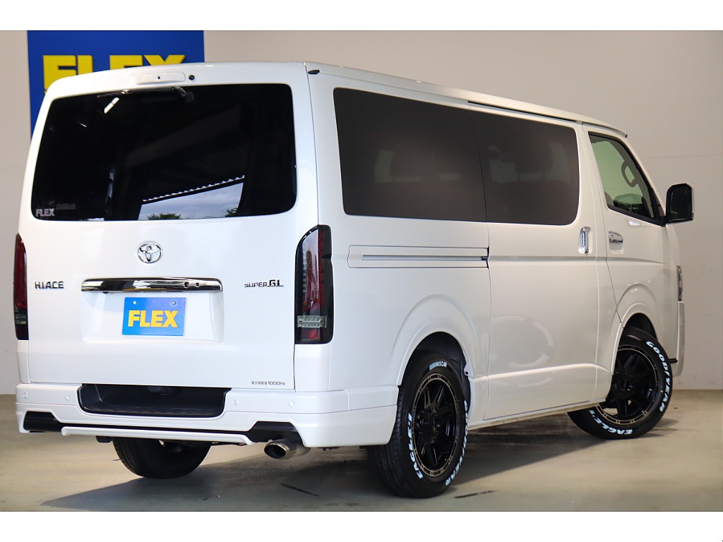 トヨタ ハイエースバン(45枚目)