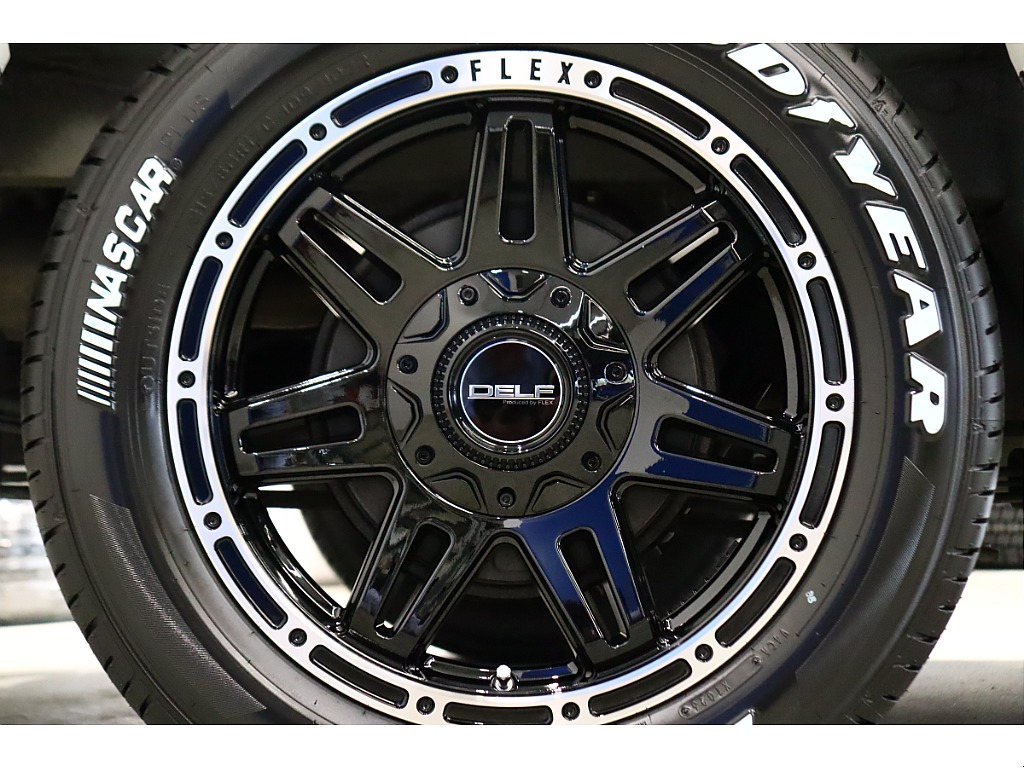 トヨタ ハイエースバン(60枚目)