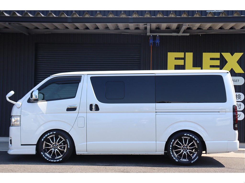 トヨタ ハイエースバン(48枚目)
