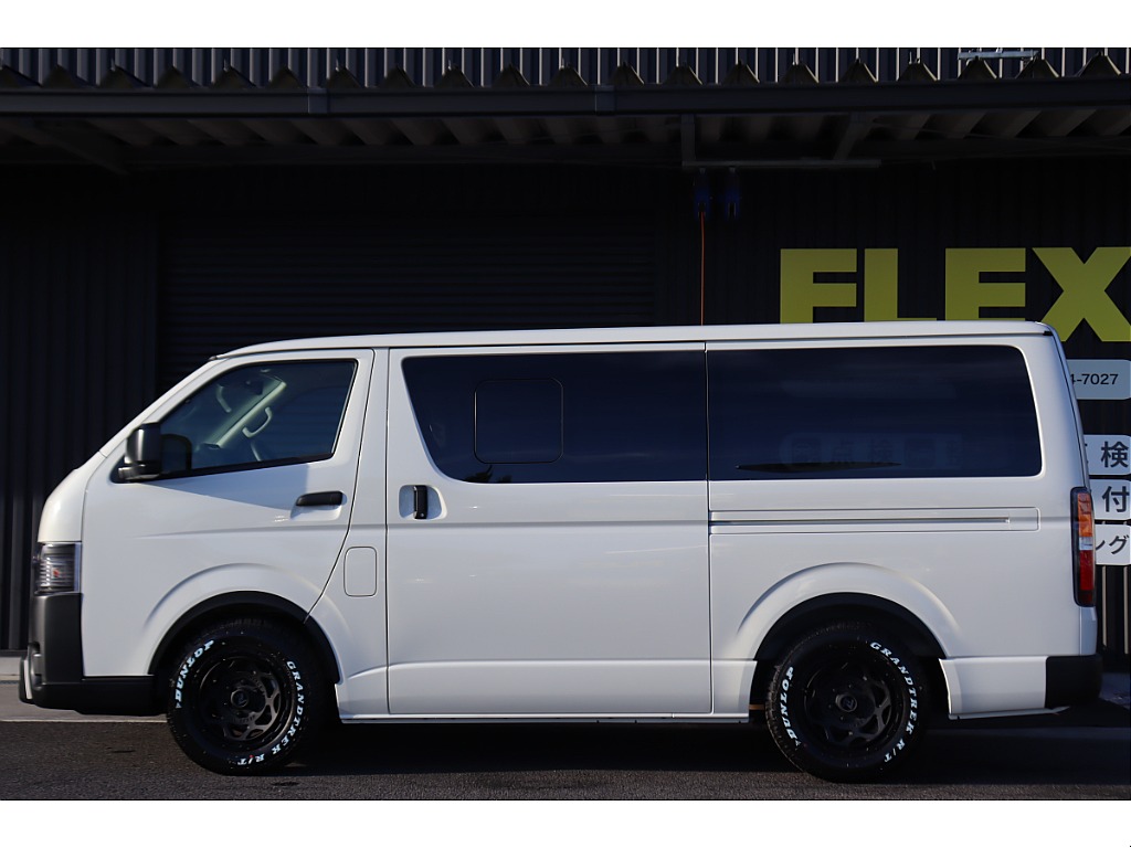 トヨタ ハイエースバン(48枚目)