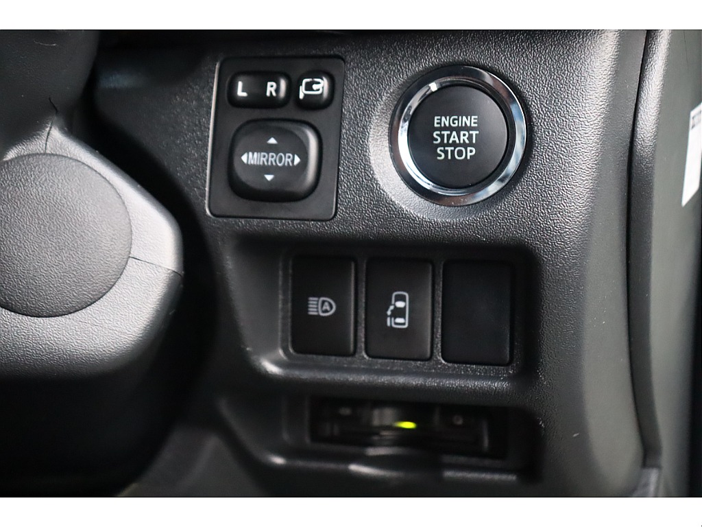 トヨタ ハイエース(23枚目)
