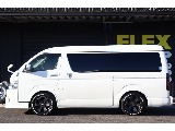 1.5インチローダウン施工済みで乗り降りもラクラクです☆