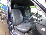 特別仕様車専用のハーフレザーシート♪状態も良好ですよっ♪