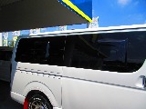 パワースライドドア付き車ですが小窓が３つ付いております！換気が出来るって素晴らしいですよっ♪