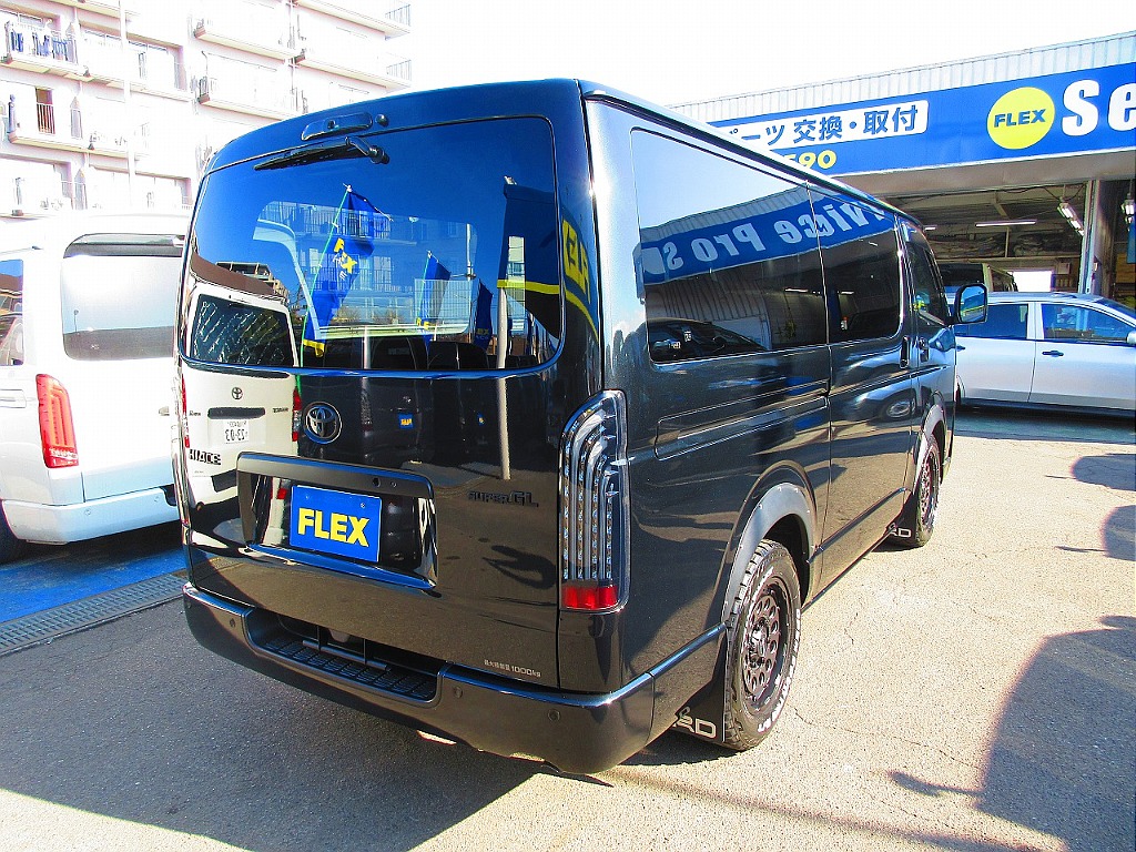 ブラックで統一された後ろ姿！もちろんテールはＬＥＤに換装済み！ＦＬＥＸオリジナルテール煌ブラック！！！