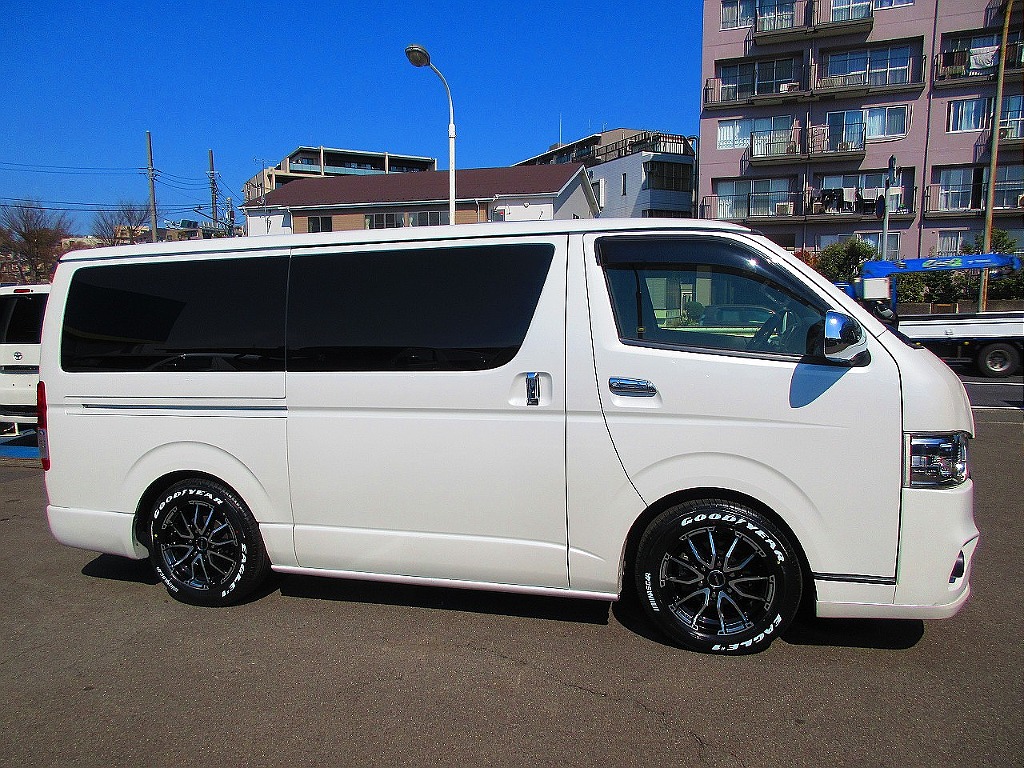 ローダウンは２インチを装着！ローダウンされた箱車は問答無用でカッコいい！！！