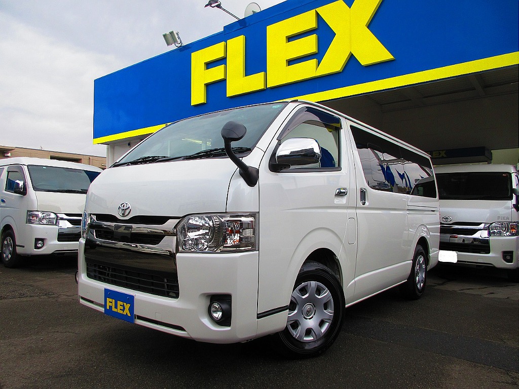 カスタムハイエースばかりじゃ無い！カスタム無用の方は必見の一台♪