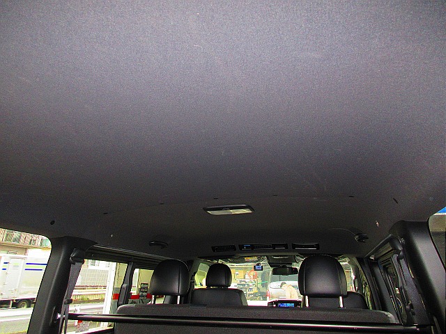 ダークプライムⅡ専用のブラック内装♪シックで落ち着いた内装となっております♪