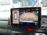 こちらもメーカーオプションのパノラミックビューモニター完備！駐車時の安心感が違いますねっ♪