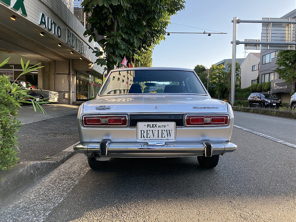 日産 ブルーバード4ドア(6枚目)