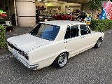 日産 スカイライン4ドア(5枚目)