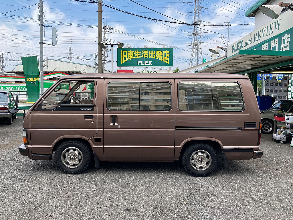 トヨタ ハイエースワゴン(9枚目)
