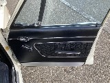 日産 スカイライン4ドア(12枚目)