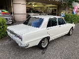日産 スカイライン4ドア(5枚目)