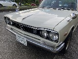 日産 スカイライン4ドア(10枚目)
