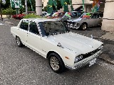 日産 スカイライン4ドア(1枚目)
