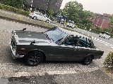 日産 スカイライン4ドア(9枚目)