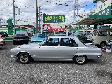 日産 スカイライン4ドア(11枚目)
