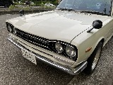 日産 スカイライン4ドア(10枚目)