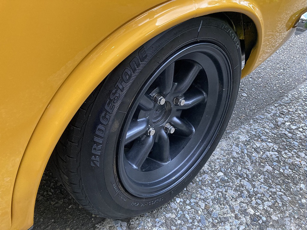 日産 ブルーバード4ドア(8枚目)