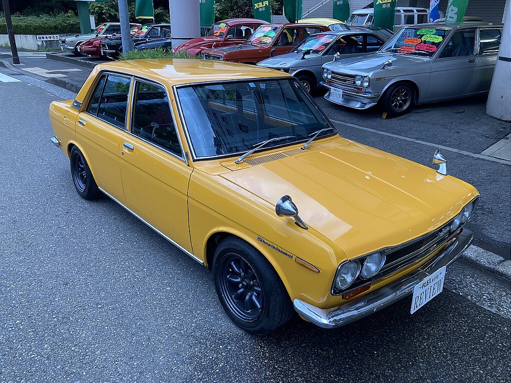 日産 ブルーバード4ドア(1枚目)