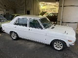 日産 サニー4ドアセダン(19枚目)