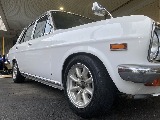 日産 サニー4ドアセダン(3枚目)