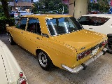 日産 ブルーバード4ドア(5枚目)