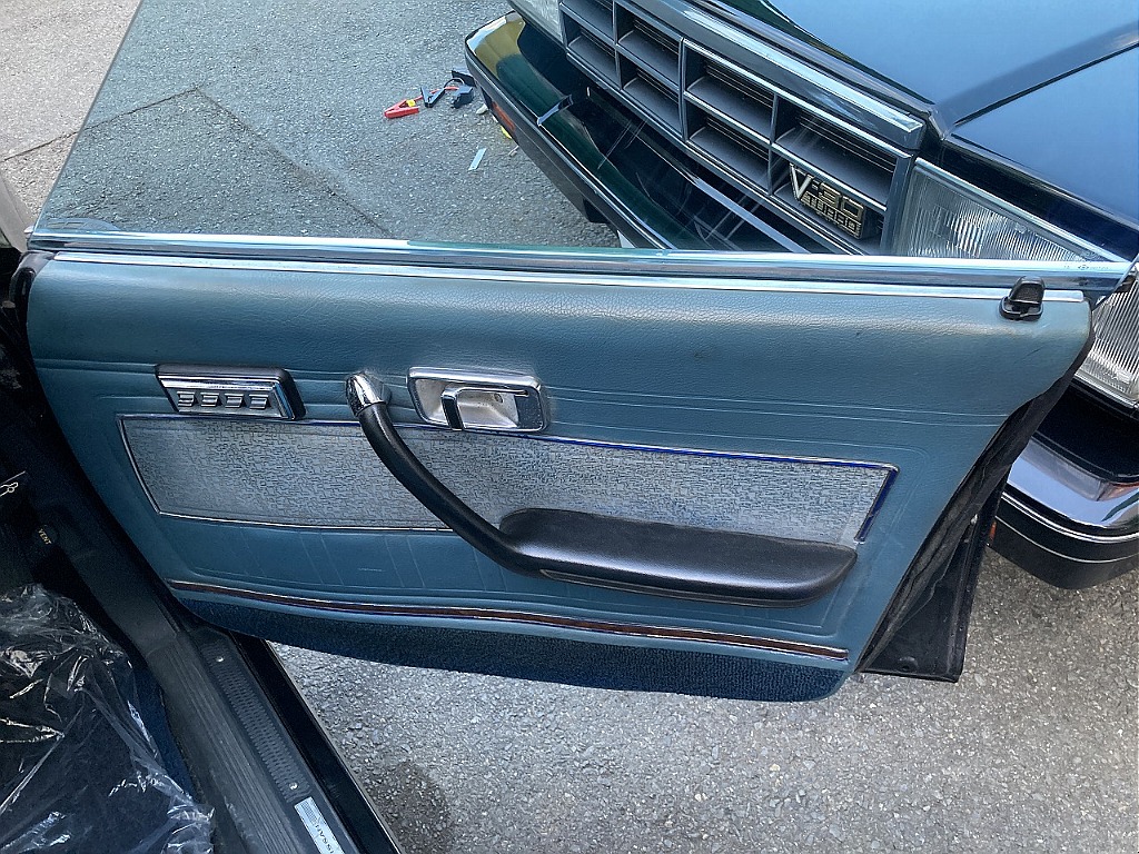 日産 セドリック4ドアHT(12枚目)