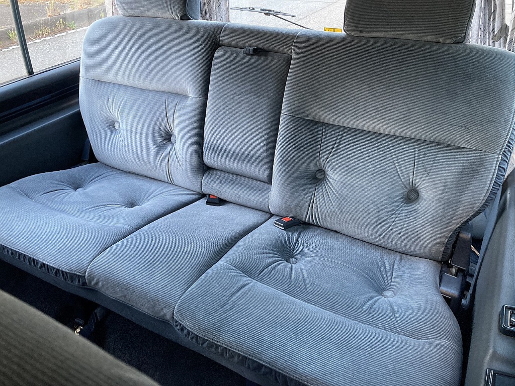 トヨタ ハイエースワゴン(14枚目)