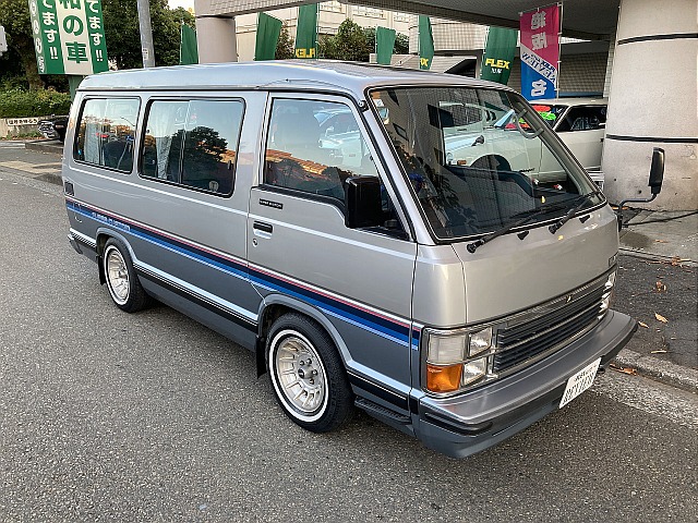 ハイエースワゴン スーパーカスタム