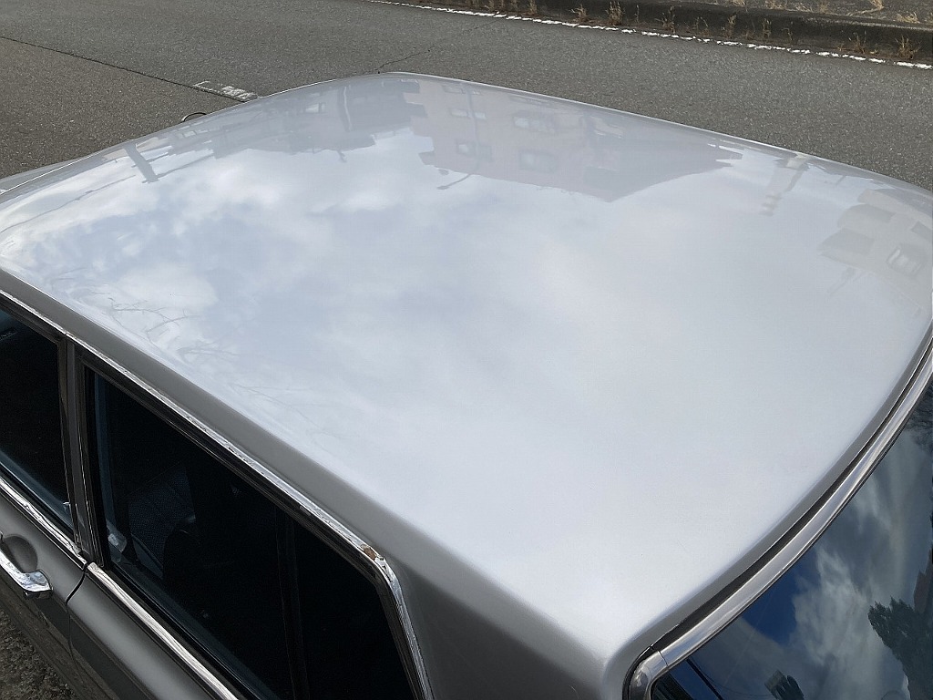 日産 スカイライン4ドア(7枚目)