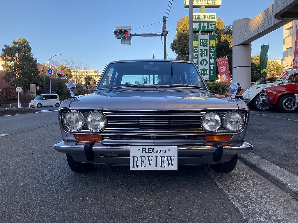 日産 ブルーバード4ドア(2枚目)