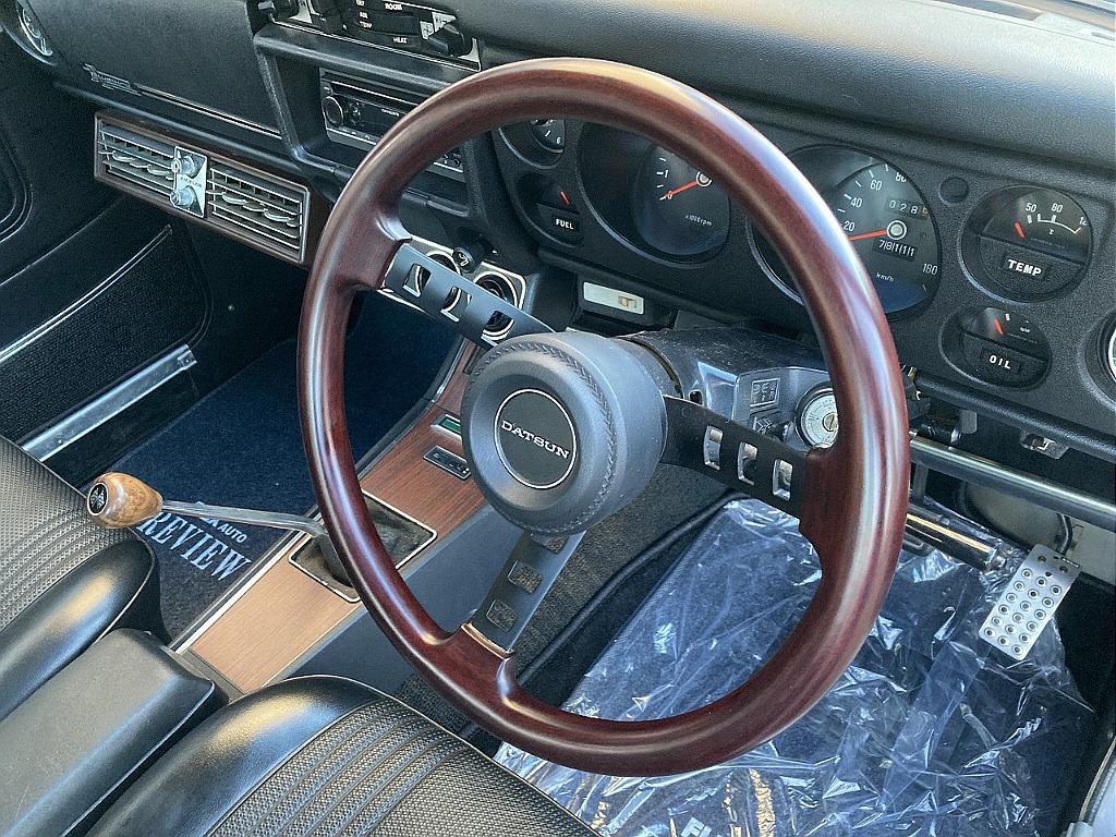 日産 ブルーバード4ドア(13枚目)