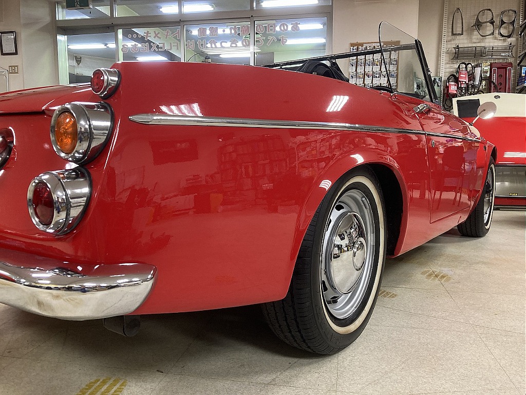 日産 フェアレディSR311(4枚目)