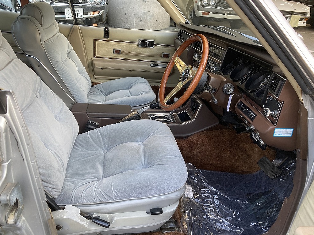 日産 セドリック４ドアHT(14枚目)