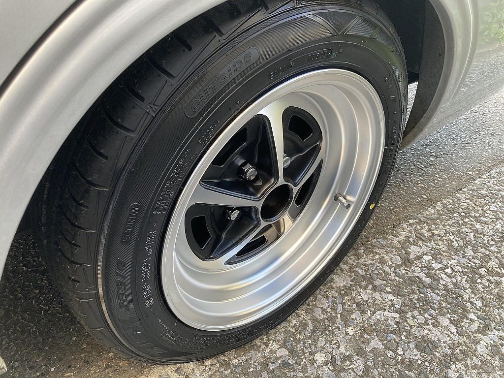 日産 セドリック４ドアHT(8枚目)